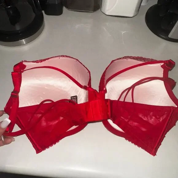 Victoria's Secret very sexy red lace strappy bra sz 38dd - Picture 3 of 5